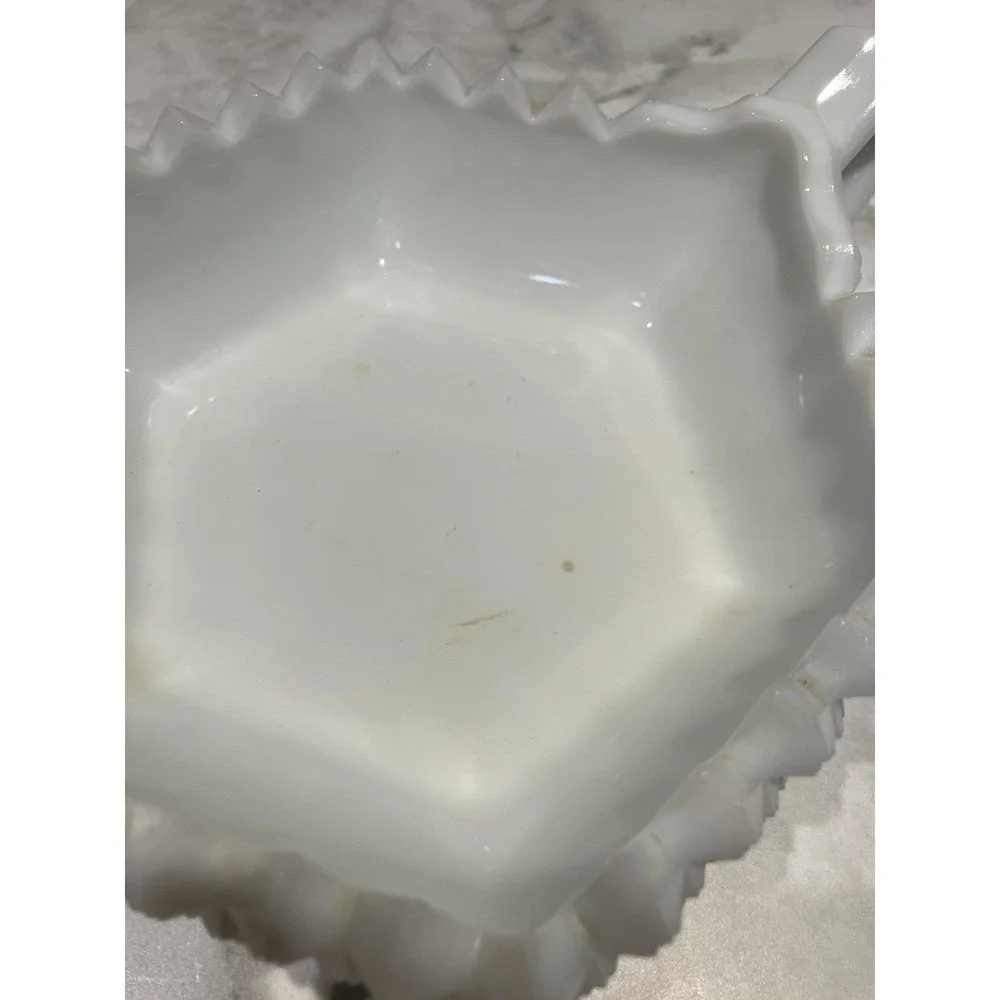 Westmoreland English Hobnail Milk Glass 1-Handle Candy Trinket Bowl Dish Hex Vtg